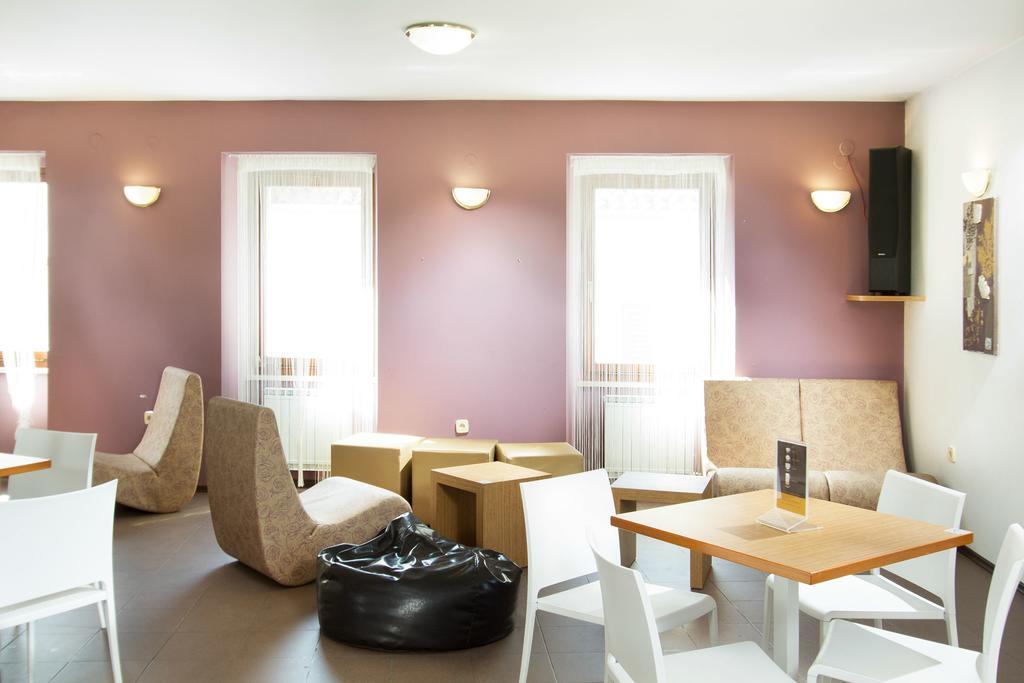 Apartment Bambola Ajdovščina エクステリア 写真